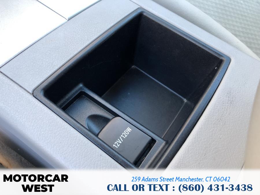 2009 Toyota Camry 4dr Sdn V6 Auto LE, available for sale in Manchester, Connecticut | Motorcar West. Manchester, Connecticut 2009 Toyota Camry 4dr Sdn V6 Auto LE, available for sale in Manchester, Connecticut | Motorcar West. Manchester, Connecticut
