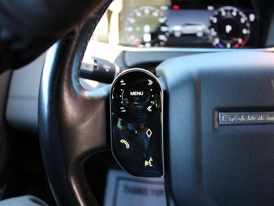 Used Land Rover Range Rover Evoque SE 2020 | Auto Expo Ent Inc.. Great Neck, New York Used Land Rover Range Rover Evoque SE 2020 | Auto Expo Ent Inc.. Great Neck, New York