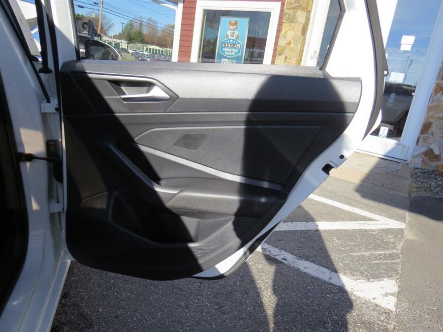 Used Volkswagen Jetta 1.4T S SULEV 4dr Sedan 6M 2020 | Lake City Exports Inc. Auburn, Maine Used Volkswagen Jetta 1.4T S SULEV 4dr Sedan 6M 2020 | Lake City Exports Inc. Auburn, Maine