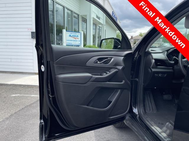 2020 Chevrolet Traverse LS, available for sale in Brookfield, Connecticut | Blasius Federal Road. Brookfield, Connecticut 2020 Chevrolet Traverse LS, available for sale in Brookfield, Connecticut | Blasius Federal Road. Brookfield, Connecticut