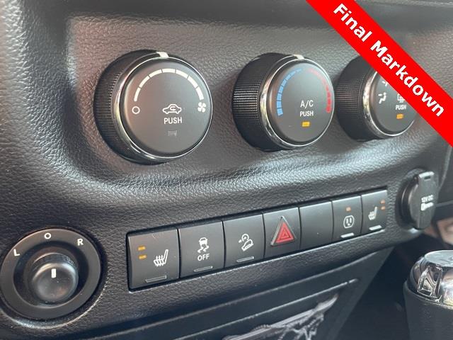 Used Jeep Wrangler Unlimited Rubicon 2017 | Blasius Federal Road. Brookfield, Connecticut Used Jeep Wrangler Unlimited Rubicon 2017 | Blasius Federal Road. Brookfield, Connecticut