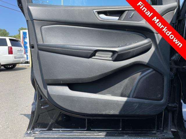 Used Ford Edge SEL 2017 | Blasius Federal Road. Brookfield, Connecticut Used Ford Edge SEL 2017 | Blasius Federal Road. Brookfield, Connecticut