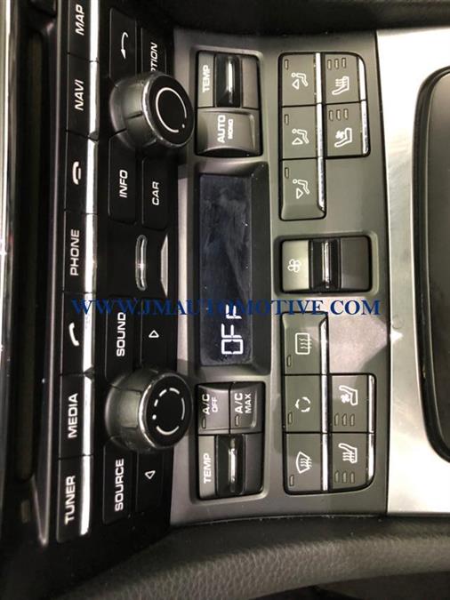 2013 Porsche Boxster 2dr Roadster, available for sale in Naugatuck, Connecticut | J&M Automotive Sls&Svc LLC. Naugatuck, Connecticut 2013 Porsche Boxster 2dr Roadster, available for sale in Naugatuck, Connecticut | J&M Automotive Sls&Svc LLC. Naugatuck, Connecticut