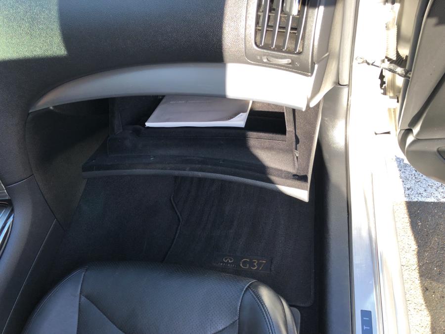 2012 INFINITI G37 Coupe 2dr x AWD, available for sale in Waterbury, Connecticut | National Auto Brokers, Inc.. Waterbury, Connecticut 2012 INFINITI G37 Coupe 2dr x AWD, available for sale in Waterbury, Connecticut | National Auto Brokers, Inc.. Waterbury, Connecticut