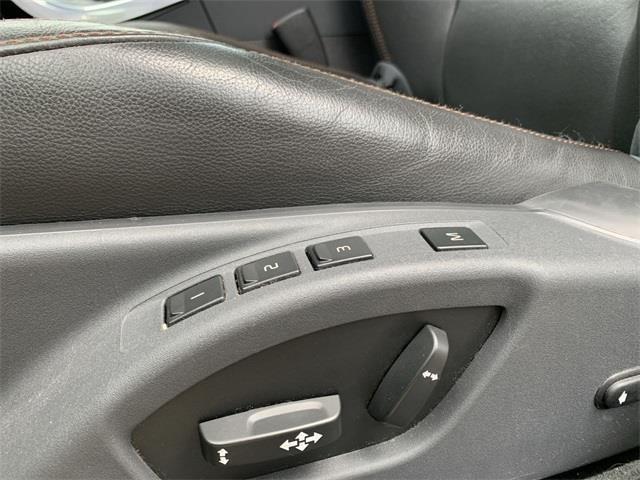 2016 Volvo V60 Cross Country T5, available for sale in Stratford, Connecticut | Wiz Leasing Inc. Stratford, Connecticut 2016 Volvo V60 Cross Country T5, available for sale in Stratford, Connecticut | Wiz Leasing Inc. Stratford, Connecticut