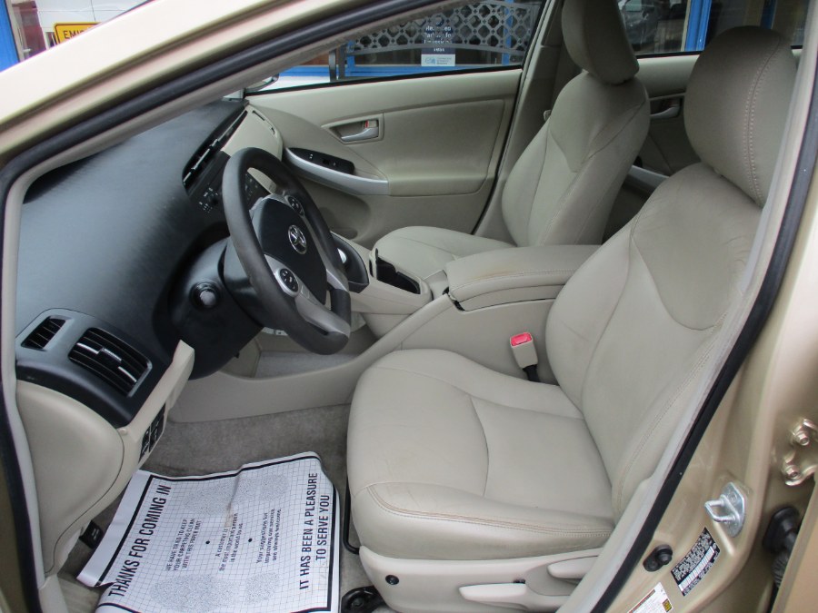 2011 Toyota Prius III, available for sale in Meriden, Connecticut | Cos Central Auto. Meriden, Connecticut 2011 Toyota Prius III, available for sale in Meriden, Connecticut | Cos Central Auto. Meriden, Connecticut