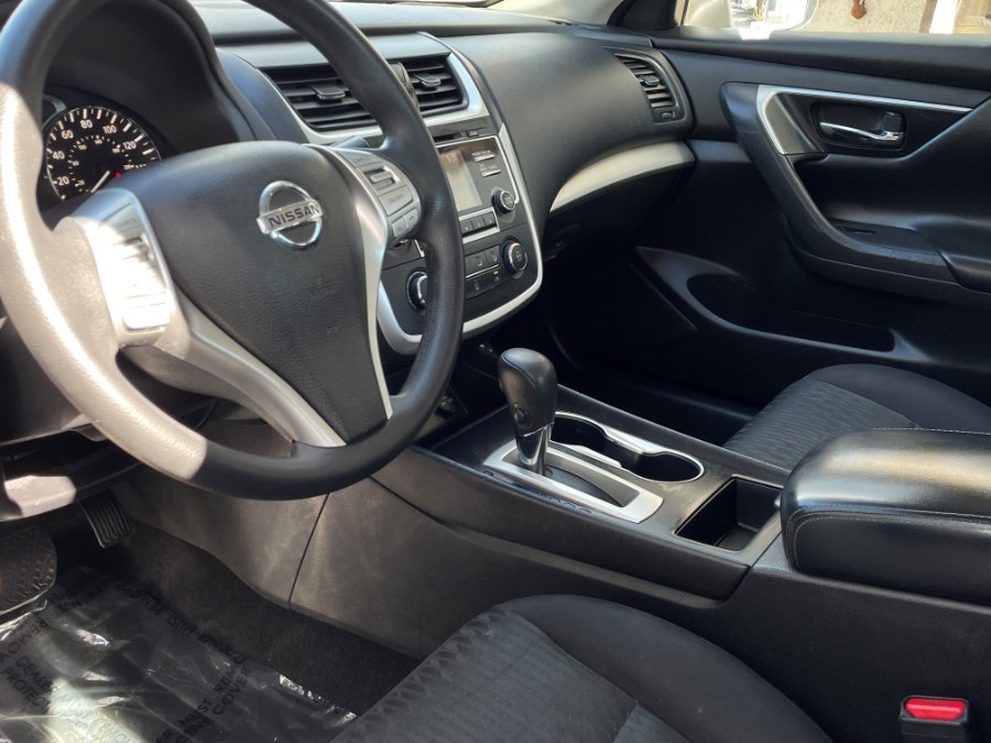 2018 Nissan Altima 2.5 SV Sedan, available for sale in Corona, California | Green Light Auto. Corona, California 2018 Nissan Altima 2.5 SV Sedan, available for sale in Corona, California | Green Light Auto. Corona, California