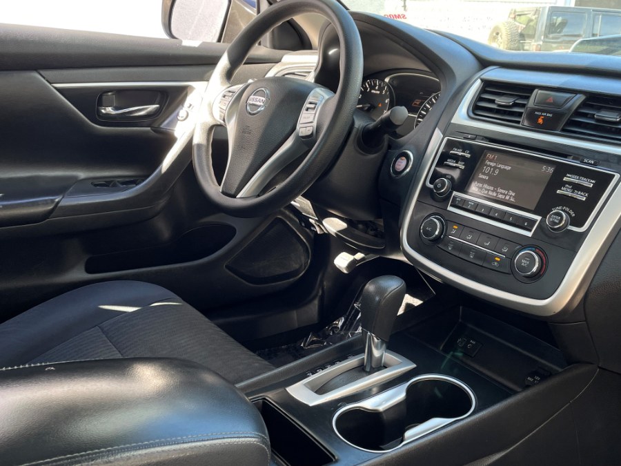 2018 Nissan Altima 2.5 SV Sedan, available for sale in Corona, California | Green Light Auto. Corona, California 2018 Nissan Altima 2.5 SV Sedan, available for sale in Corona, California | Green Light Auto. Corona, California