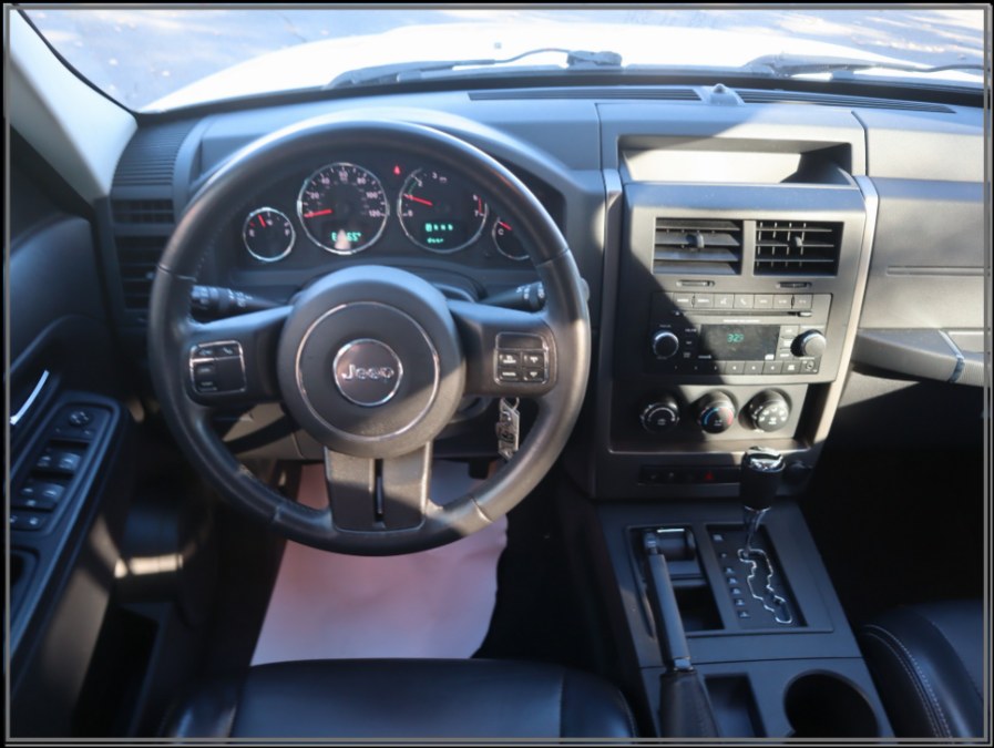 2012 Jeep Liberty 4WD 4dr Latittude, available for sale in Huntington Station, New York | My Auto Inc.. Huntington Station, New York 2012 Jeep Liberty 4WD 4dr Latittude, available for sale in Huntington Station, New York | My Auto Inc.. Huntington Station, New York