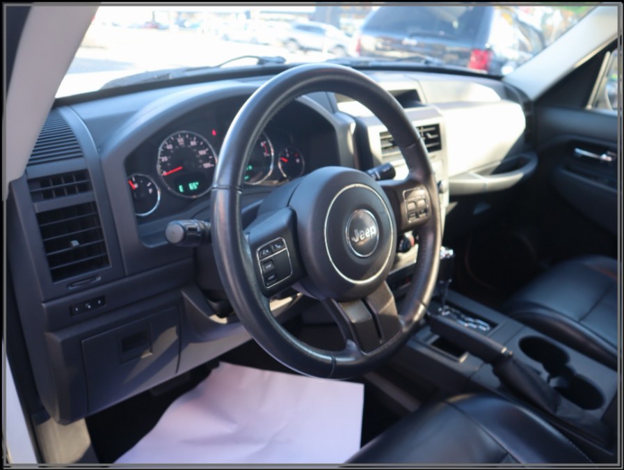 2012 Jeep Liberty 4WD 4dr Latittude, available for sale in Huntington Station, New York | My Auto Inc.. Huntington Station, New York 2012 Jeep Liberty 4WD 4dr Latittude, available for sale in Huntington Station, New York | My Auto Inc.. Huntington Station, New York
