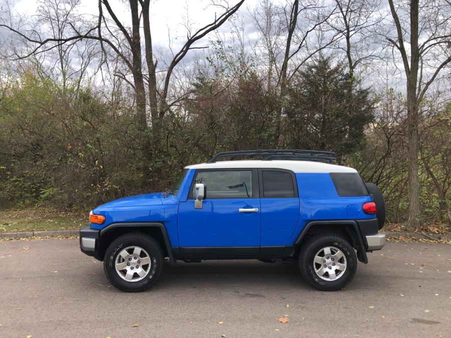 2008 Toyota FJ Cruiser 4WD 4dr Auto (Natl), available for sale in Beavercreek, Ohio | Wholesale Direct Motors. Beavercreek, Ohio 2008 Toyota FJ Cruiser 4WD 4dr Auto (Natl), available for sale in Beavercreek, Ohio | Wholesale Direct Motors. Beavercreek, Ohio