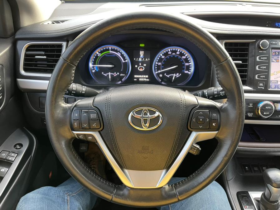 Used Toyota Highlander Hybrid AWD 4dr Limited Platinum (Natl) 2015 | Great Deal Motors. Copiague, New York