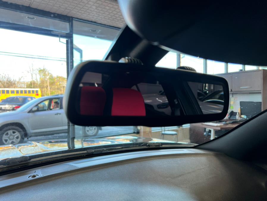Used Dodge Charger 4dr Sdn SE AWD 2016 | Power Motors East. Massapequa Park, New York Used Dodge Charger 4dr Sdn SE AWD 2016 | Power Motors East. Massapequa Park, New York