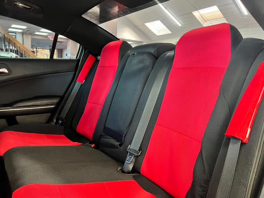 Used Dodge Charger 4dr Sdn SE AWD 2016 | Power Motors East. Massapequa Park, New York Used Dodge Charger 4dr Sdn SE AWD 2016 | Power Motors East. Massapequa Park, New York
