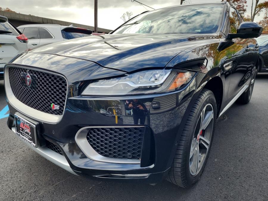 Used Jaguar F-PACE S AWD 2019 | L.I. Auto Gallery. Islip, New York Used Jaguar F-PACE S AWD 2019 | L.I. Auto Gallery. Islip, New York