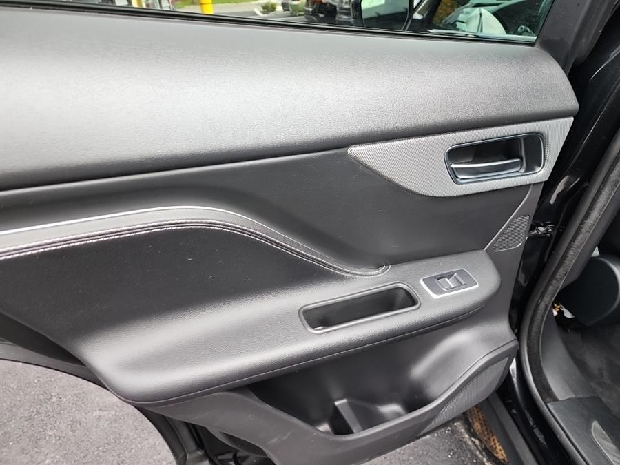 Used Jaguar F-PACE S AWD 2019 | L.I. Auto Gallery. Islip, New York Used Jaguar F-PACE S AWD 2019 | L.I. Auto Gallery. Islip, New York