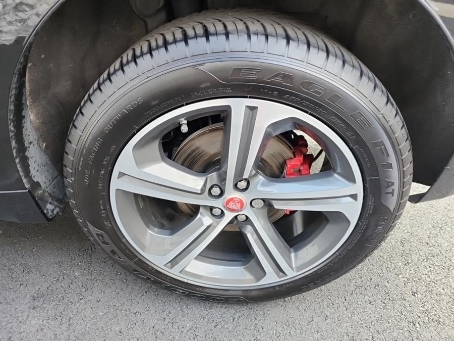 Used Jaguar F-PACE S AWD 2019 | L.I. Auto Gallery. Islip, New York Used Jaguar F-PACE S AWD 2019 | L.I. Auto Gallery. Islip, New York