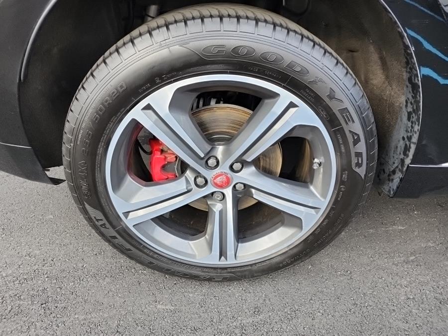 Used Jaguar F-PACE S AWD 2019 | L.I. Auto Gallery. Islip, New York Used Jaguar F-PACE S AWD 2019 | L.I. Auto Gallery. Islip, New York