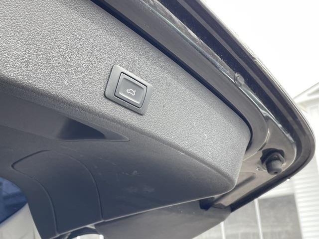 Used Audi Q5 2.0T Premium 2017 | Blasius Federal Road. Brookfield, Connecticut Used Audi Q5 2.0T Premium 2017 | Blasius Federal Road. Brookfield, Connecticut