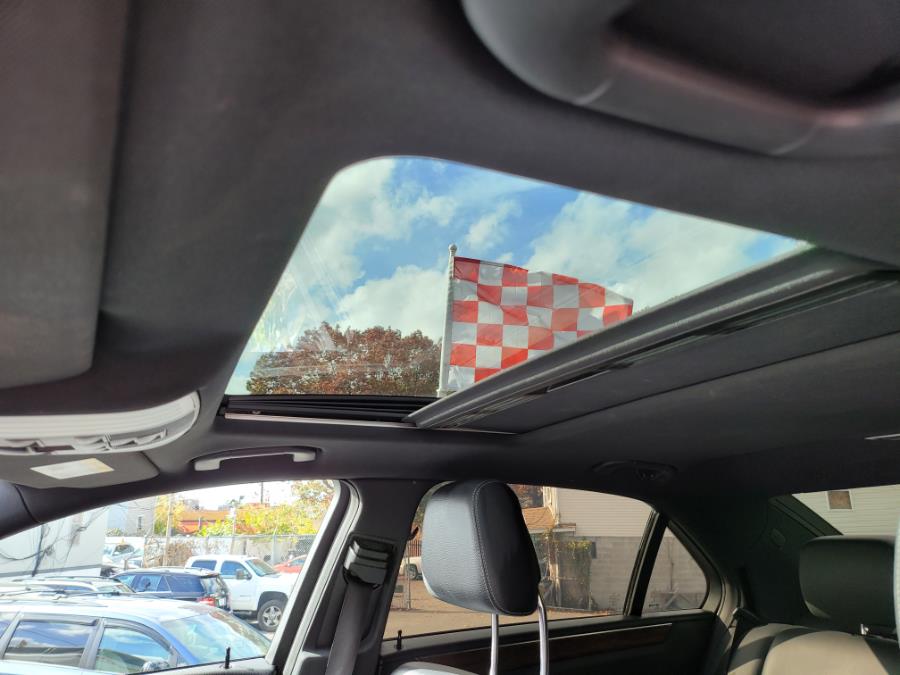2015 Mercedes-Benz E-Class 4dr Sdn E350 Luxury 4MATIC, available for sale in Irvington, New Jersey | Elis Motors Corp. Irvington, New Jersey 2015 Mercedes-Benz E-Class 4dr Sdn E350 Luxury 4MATIC, available for sale in Irvington, New Jersey | Elis Motors Corp. Irvington, New Jersey