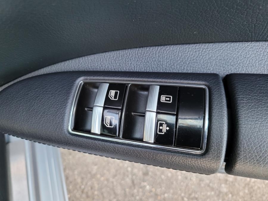 2013 Mercedes-Benz S-Class 4dr Sdn S550 4MATIC, available for sale in Irvington, New Jersey | Elis Motors Corp. Irvington, New Jersey 2013 Mercedes-Benz S-Class 4dr Sdn S550 4MATIC, available for sale in Irvington, New Jersey | Elis Motors Corp. Irvington, New Jersey