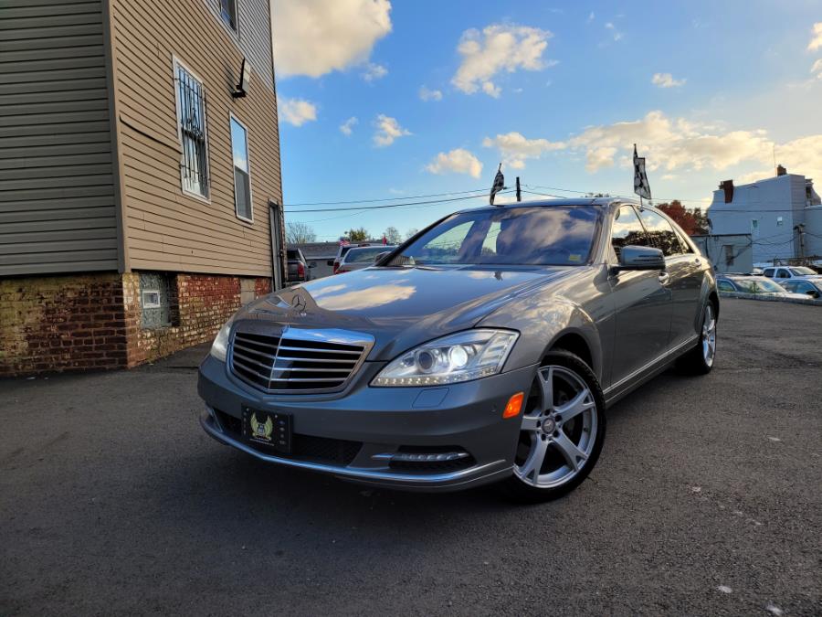 2013 Mercedes-Benz S-Class 4dr Sdn S550 4MATIC, available for sale in Irvington, New Jersey | Elis Motors Corp. Irvington, New Jersey 2013 Mercedes-Benz S-Class 4dr Sdn S550 4MATIC, available for sale in Irvington, New Jersey | Elis Motors Corp. Irvington, New Jersey
