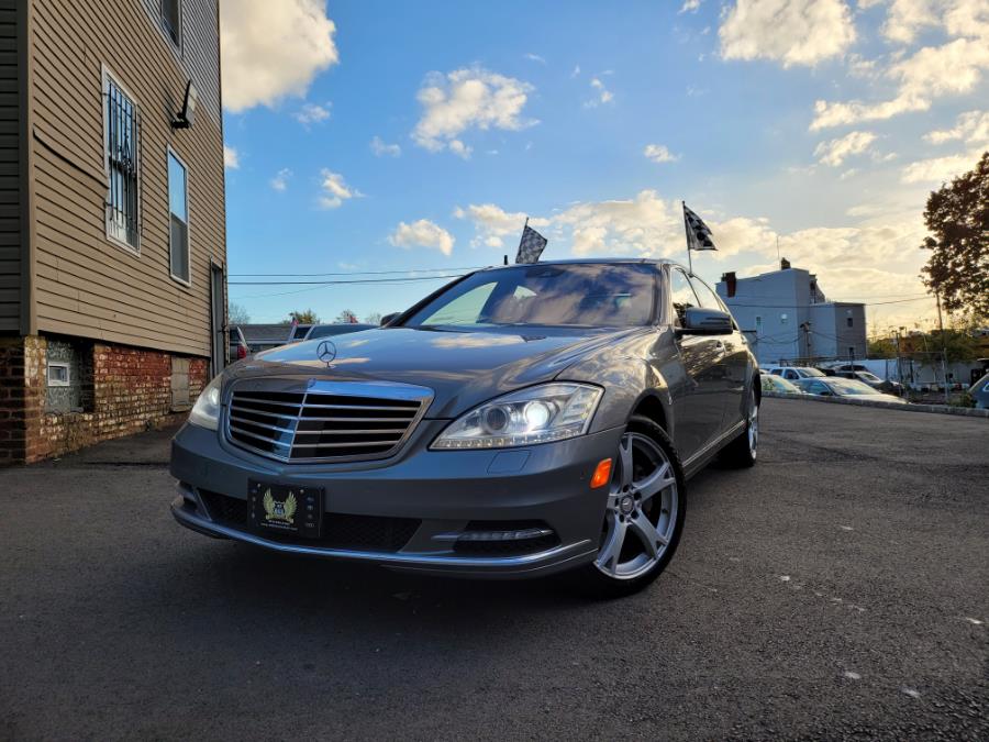 2013 Mercedes-Benz S-Class 4dr Sdn S550 4MATIC, available for sale in Irvington, New Jersey | Elis Motors Corp. Irvington, New Jersey 2013 Mercedes-Benz S-Class 4dr Sdn S550 4MATIC, available for sale in Irvington, New Jersey | Elis Motors Corp. Irvington, New Jersey