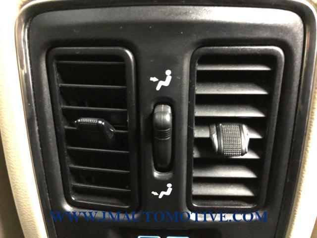 2015 Jeep Grand Cherokee 4WD 4dr Limited, available for sale in Naugatuck, Connecticut | J&M Automotive Sls&Svc LLC. Naugatuck, Connecticut 2015 Jeep Grand Cherokee 4WD 4dr Limited, available for sale in Naugatuck, Connecticut | J&M Automotive Sls&Svc LLC. Naugatuck, Connecticut