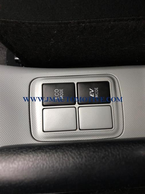 Used Toyota Prius c 5dr HB One 2013 | J&M Automotive Sls&Svc LLC. Naugatuck, Connecticut Used Toyota Prius c 5dr HB One 2013 | J&M Automotive Sls&Svc LLC. Naugatuck, Connecticut