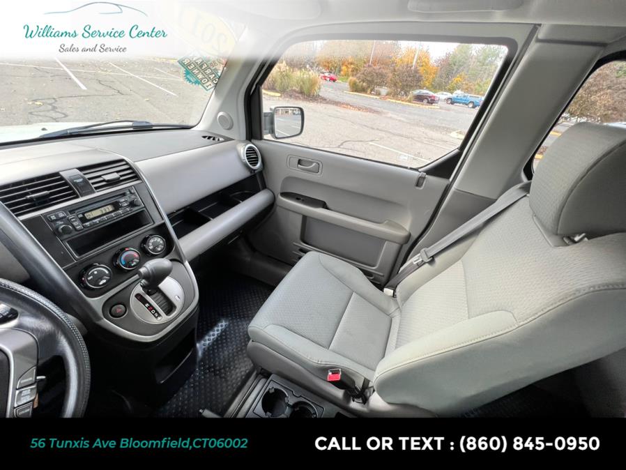 Used Honda Element 4WD 5dr Auto LX 2010 | Williams Service Center. Bloomfield, Connecticut Used Honda Element 4WD 5dr Auto LX 2010 | Williams Service Center. Bloomfield, Connecticut