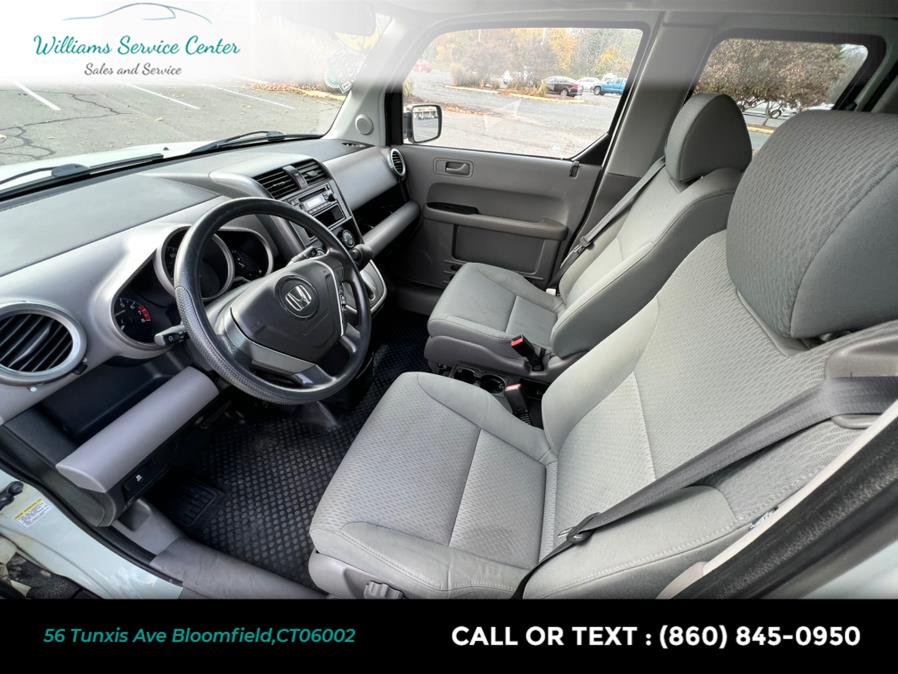 Used Honda Element 4WD 5dr Auto LX 2010 | Williams Service Center. Bloomfield, Connecticut Used Honda Element 4WD 5dr Auto LX 2010 | Williams Service Center. Bloomfield, Connecticut