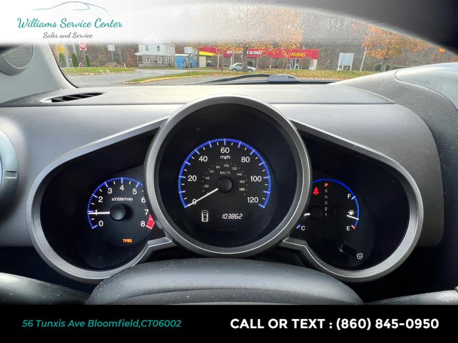 Used Honda Element 4WD 5dr Auto LX 2010 | Williams Service Center. Bloomfield, Connecticut Used Honda Element 4WD 5dr Auto LX 2010 | Williams Service Center. Bloomfield, Connecticut