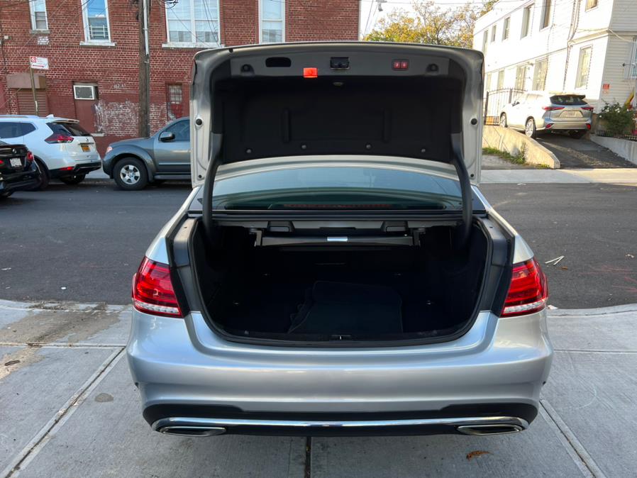 Used Mercedes-Benz E-Class 4dr Sdn E 350 Sport 4MATIC 2016 | Sunrise Autoland. Jamaica, New York Used Mercedes-Benz E-Class 4dr Sdn E 350 Sport 4MATIC 2016 | Sunrise Autoland. Jamaica, New York