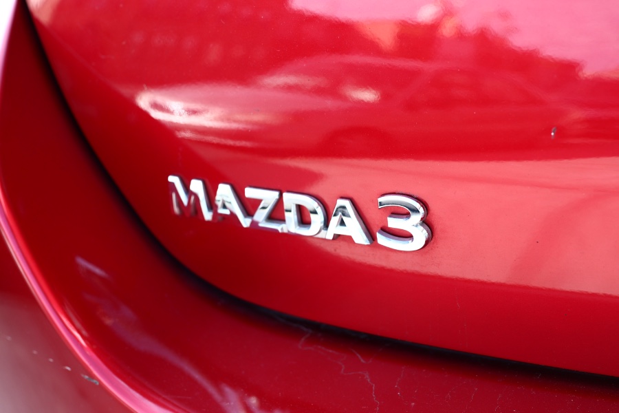 Used Mazda Mazda3 Sedan FWD w/Preferred Pkg 2019 | Hillside Auto Mall Inc.. Jamaica, New York Used Mazda Mazda3 Sedan FWD w/Preferred Pkg 2019 | Hillside Auto Mall Inc.. Jamaica, New York