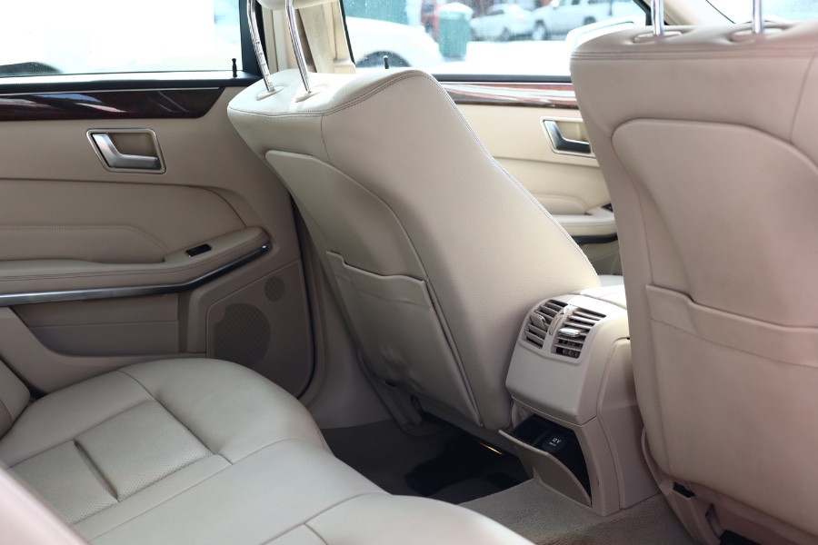 2014 Mercedes-Benz E-Class 4dr Sdn E 350 Luxury 4MATIC, available for sale in Jamaica, New York | Hillside Auto Mall Inc.. Jamaica, New York 2014 Mercedes-Benz E-Class 4dr Sdn E 350 Luxury 4MATIC, available for sale in Jamaica, New York | Hillside Auto Mall Inc.. Jamaica, New York