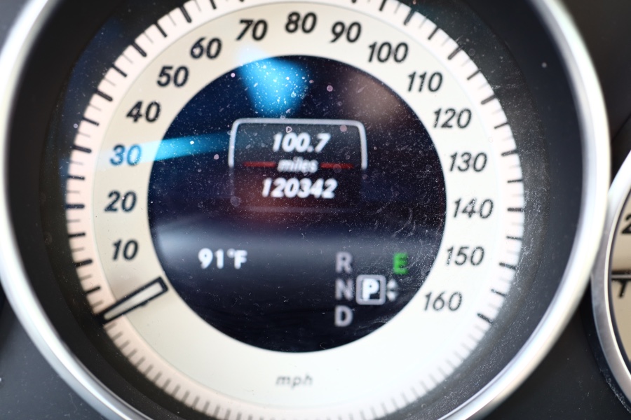 2014 Mercedes-Benz E-Class 4dr Sdn E 350 Luxury 4MATIC, available for sale in Jamaica, New York | Hillside Auto Mall Inc.. Jamaica, New York 2014 Mercedes-Benz E-Class 4dr Sdn E 350 Luxury 4MATIC, available for sale in Jamaica, New York | Hillside Auto Mall Inc.. Jamaica, New York