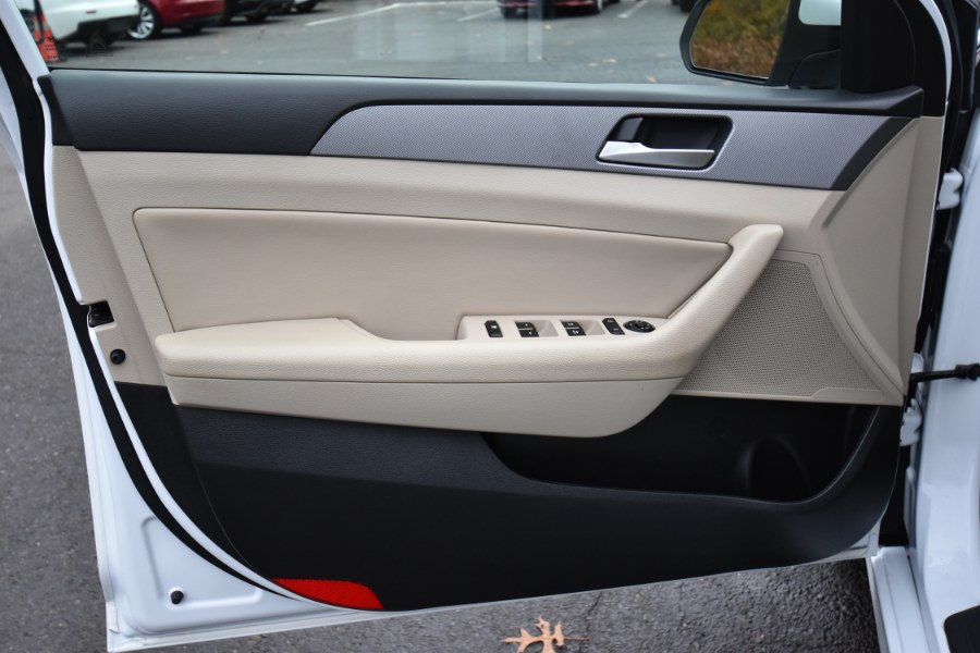 Used Hyundai Sonata SEL 2.4L 2019 | Highline Car Connection. Waterbury, Connecticut Used Hyundai Sonata SEL 2.4L 2019 | Highline Car Connection. Waterbury, Connecticut