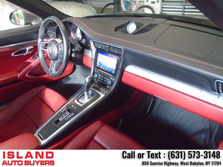 Used Porsche 911 Carrera S 2dr Convertible 2017 | Island Auto Buyers. West Babylon, New York Used Porsche 911 Carrera S 2dr Convertible 2017 | Island Auto Buyers. West Babylon, New York