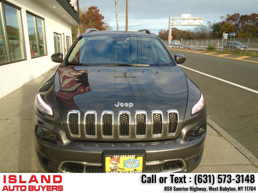 2016 Jeep Cherokee Limited 4x4 4dr SUV, available for sale in West Babylon, New York | Island Auto Buyers. West Babylon, New York 2016 Jeep Cherokee Limited 4x4 4dr SUV, available for sale in West Babylon, New York | Island Auto Buyers. West Babylon, New York