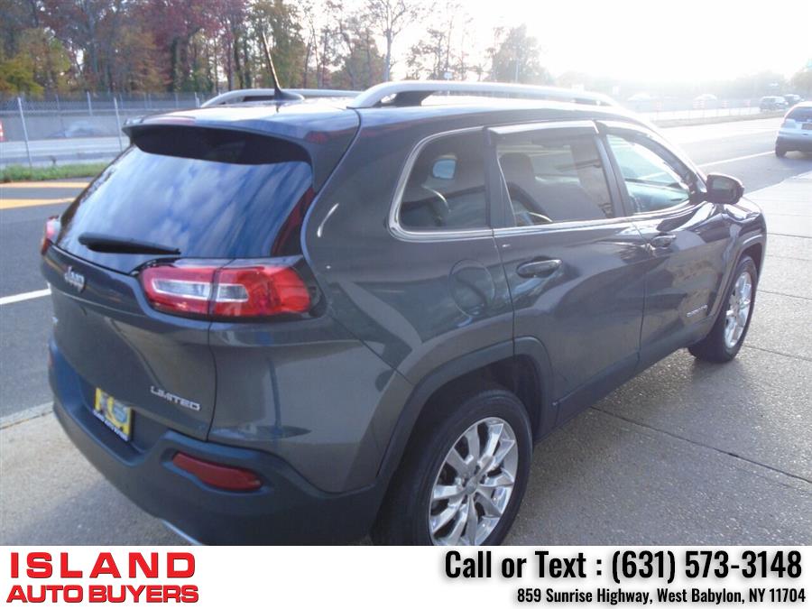 2016 Jeep Cherokee Limited 4x4 4dr SUV, available for sale in West Babylon, New York | Island Auto Buyers. West Babylon, New York 2016 Jeep Cherokee Limited 4x4 4dr SUV, available for sale in West Babylon, New York | Island Auto Buyers. West Babylon, New York