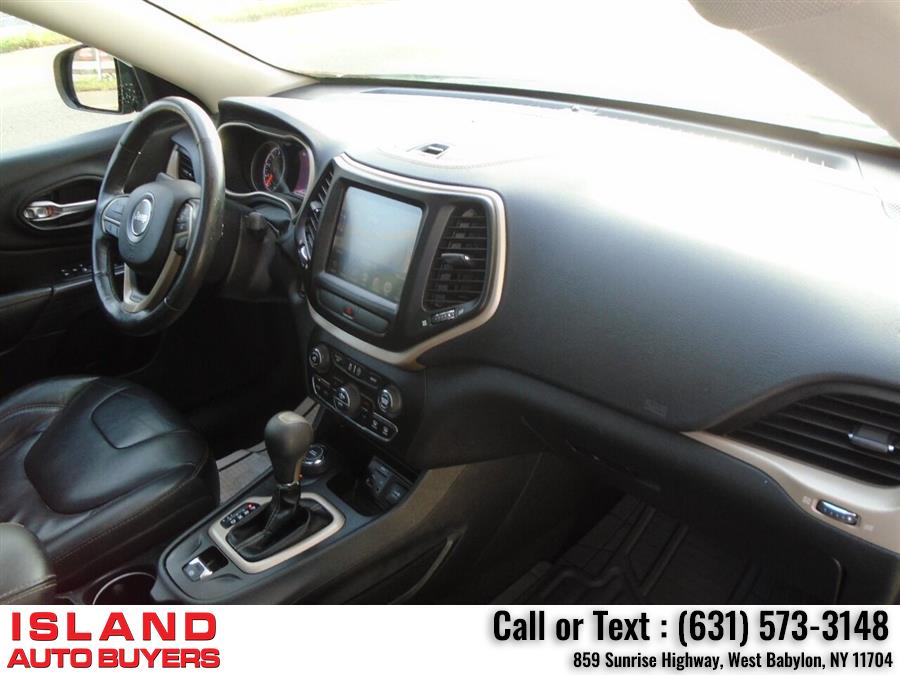 2016 Jeep Cherokee Limited 4x4 4dr SUV, available for sale in West Babylon, New York | Island Auto Buyers. West Babylon, New York 2016 Jeep Cherokee Limited 4x4 4dr SUV, available for sale in West Babylon, New York | Island Auto Buyers. West Babylon, New York