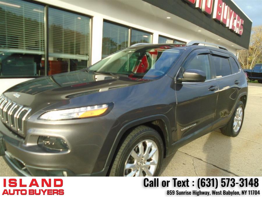2016 Jeep Cherokee Limited 4x4 4dr SUV, available for sale in West Babylon, New York | Island Auto Buyers. West Babylon, New York 2016 Jeep Cherokee Limited 4x4 4dr SUV, available for sale in West Babylon, New York | Island Auto Buyers. West Babylon, New York