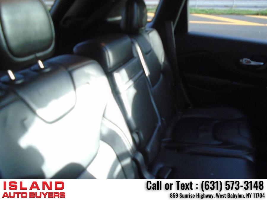 2016 Jeep Cherokee Limited 4x4 4dr SUV, available for sale in West Babylon, New York | Island Auto Buyers. West Babylon, New York 2016 Jeep Cherokee Limited 4x4 4dr SUV, available for sale in West Babylon, New York | Island Auto Buyers. West Babylon, New York