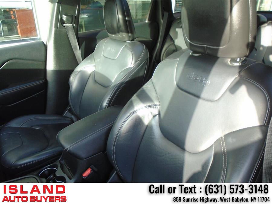 2016 Jeep Cherokee Limited 4x4 4dr SUV, available for sale in West Babylon, New York | Island Auto Buyers. West Babylon, New York 2016 Jeep Cherokee Limited 4x4 4dr SUV, available for sale in West Babylon, New York | Island Auto Buyers. West Babylon, New York