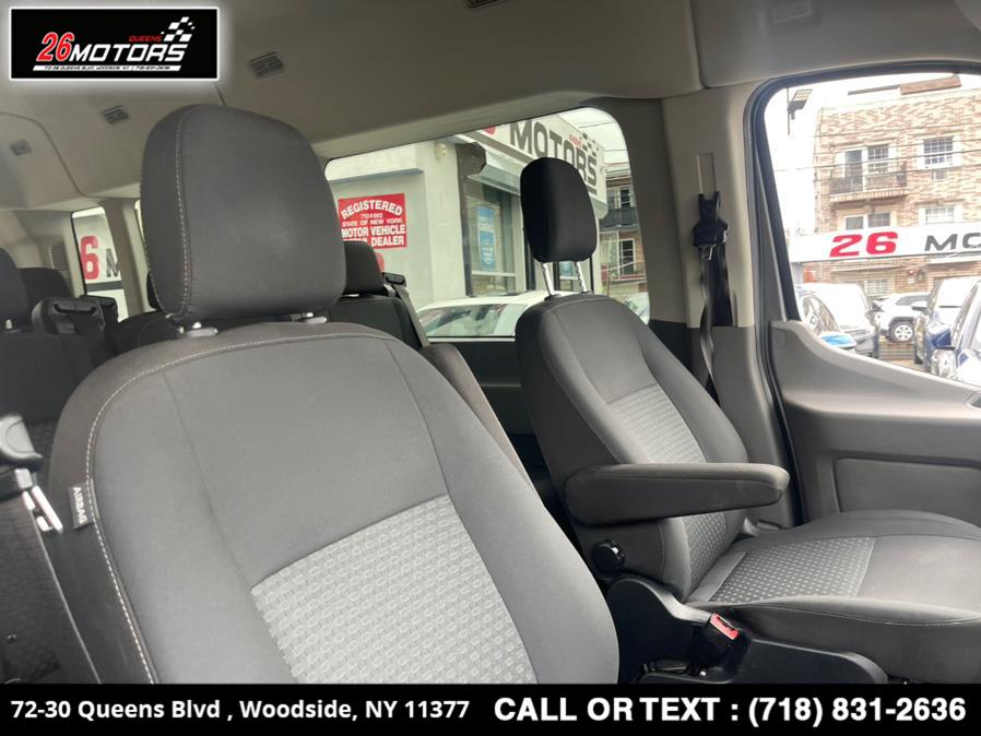 Used Ford Transit Passenger Wagon T-350 148" Med Roof XLT RWD 2021 | 26 Motors Queens. Woodside, New York Used Ford Transit Passenger Wagon T-350 148" Med Roof XLT RWD 2021 | 26 Motors Queens. Woodside, New York