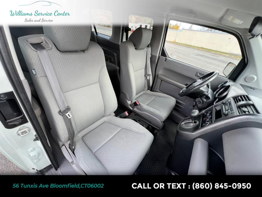 Used Honda Element 4WD 5dr Auto LX 2010 | Williams Service Center. Bloomfield, Connecticut Used Honda Element 4WD 5dr Auto LX 2010 | Williams Service Center. Bloomfield, Connecticut