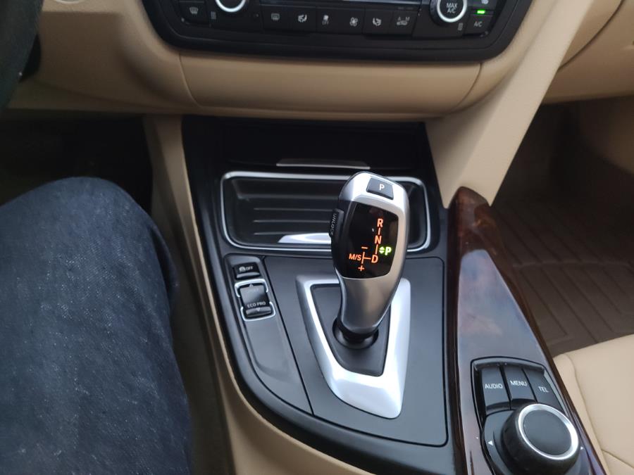 2013 BMW 3 Series 4dr Sdn 328i xDrive AWD, available for sale in Milford, Connecticut | Chip's Auto Sales Inc. Milford, Connecticut 2013 BMW 3 Series 4dr Sdn 328i xDrive AWD, available for sale in Milford, Connecticut | Chip's Auto Sales Inc. Milford, Connecticut