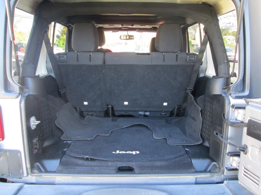 2016 Jeep Wrangler Unlimited 4WD 4dr Sport, available for sale in Levittown, Pennsylvania | Levittown Auto. Levittown, Pennsylvania 2016 Jeep Wrangler Unlimited 4WD 4dr Sport, available for sale in Levittown, Pennsylvania | Levittown Auto. Levittown, Pennsylvania