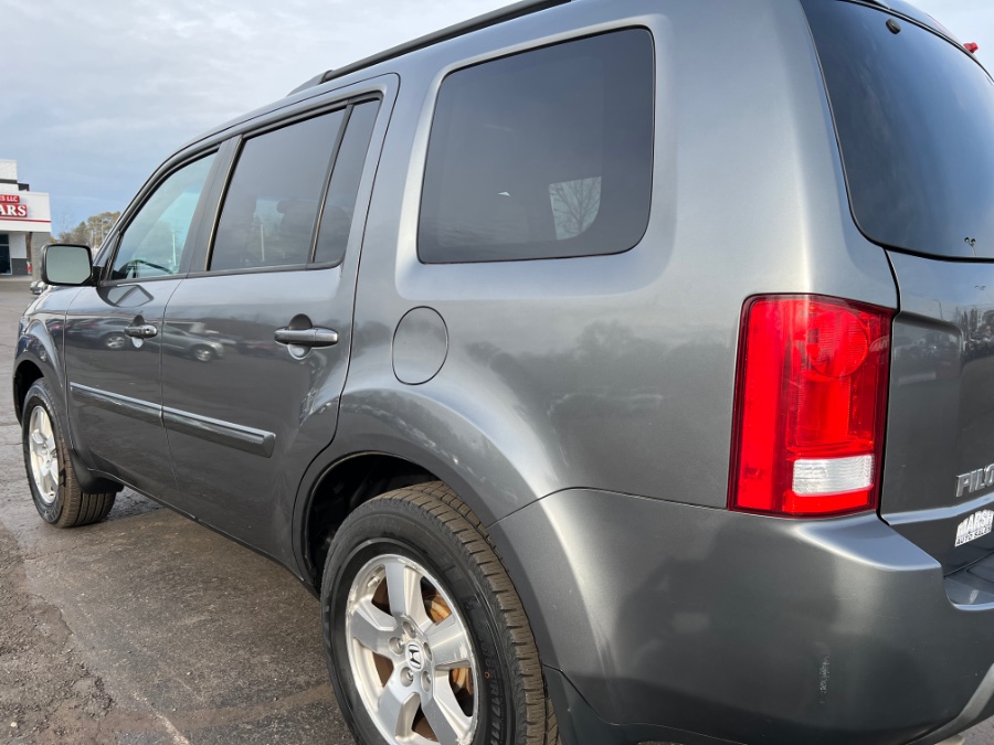 Used Honda Pilot 4WD 4dr EX 2011 | Marsh Auto Sales LLC. Ortonville, Michigan Used Honda Pilot 4WD 4dr EX 2011 | Marsh Auto Sales LLC. Ortonville, Michigan