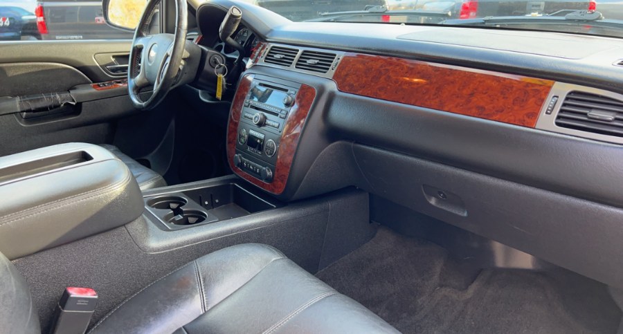 2013 Chevrolet Tahoe 4WD LT, available for sale in Waterbury, Connecticut | West End Automotive Center. Waterbury, Connecticut 2013 Chevrolet Tahoe 4WD LT, available for sale in Waterbury, Connecticut | West End Automotive Center. Waterbury, Connecticut